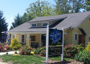2013-outside-winery-pic_orig.jpg
