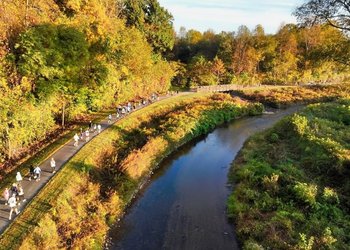 5KontheGreenway.jpg