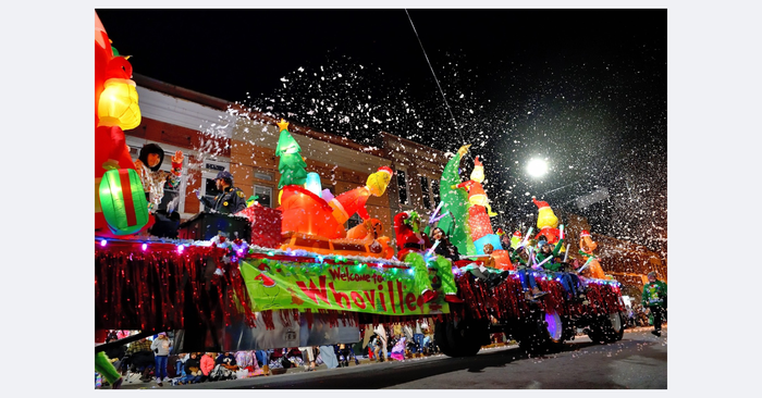 Christmas parade.png