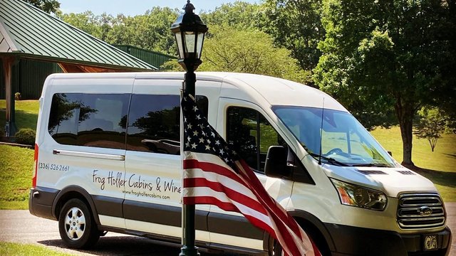 FrogHollerCabinsWineTours.jpg