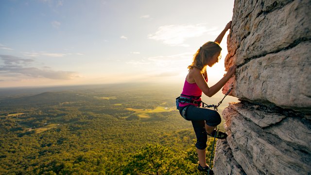 PIlot Mountain Rock Climbing in Surry County, NC