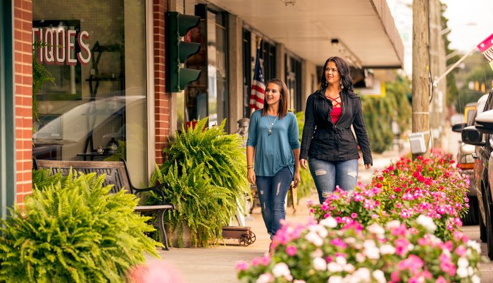 Pilot Mountain downtown page header NC small town