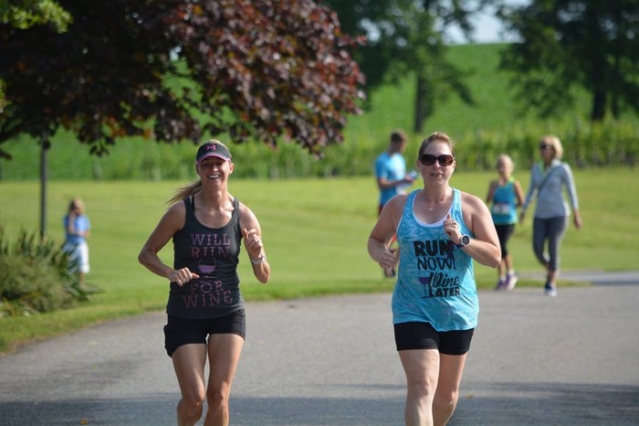 Running the Vines Shelton Vineyards Yadkin Valley NC.jpg