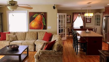 Slighty-Askew-winery-house-vacation-rental-Yadkin-Valley-NC.jpg