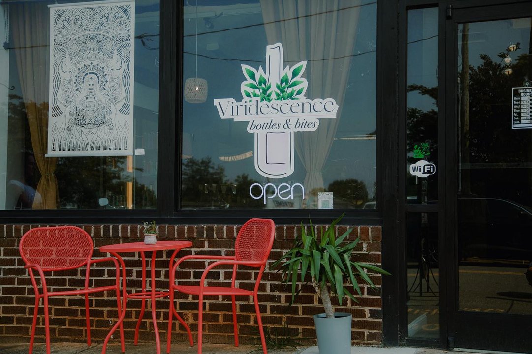 Viridescence Bottles & Bites Yadkin Valley, NC