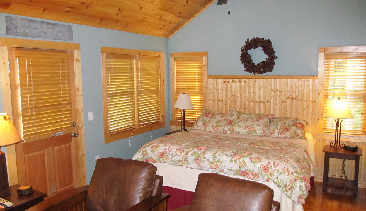 Cabins at White Sulphur Springs Yadkin Valley, NC