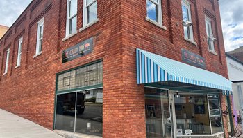 crazy-pig-restaurant-barbecue-elkin-nc-exterior.jpg
