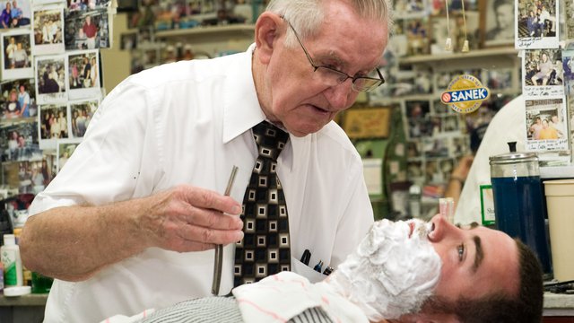 Floyd's City Barber Shop