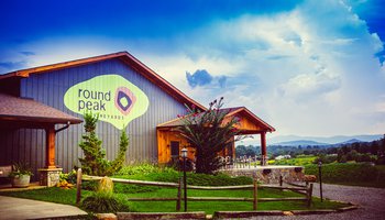 Round Peak Vineyards