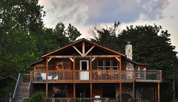 Singletree Lodge and Cabins