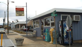 Squeeze Box Sandwich Shop